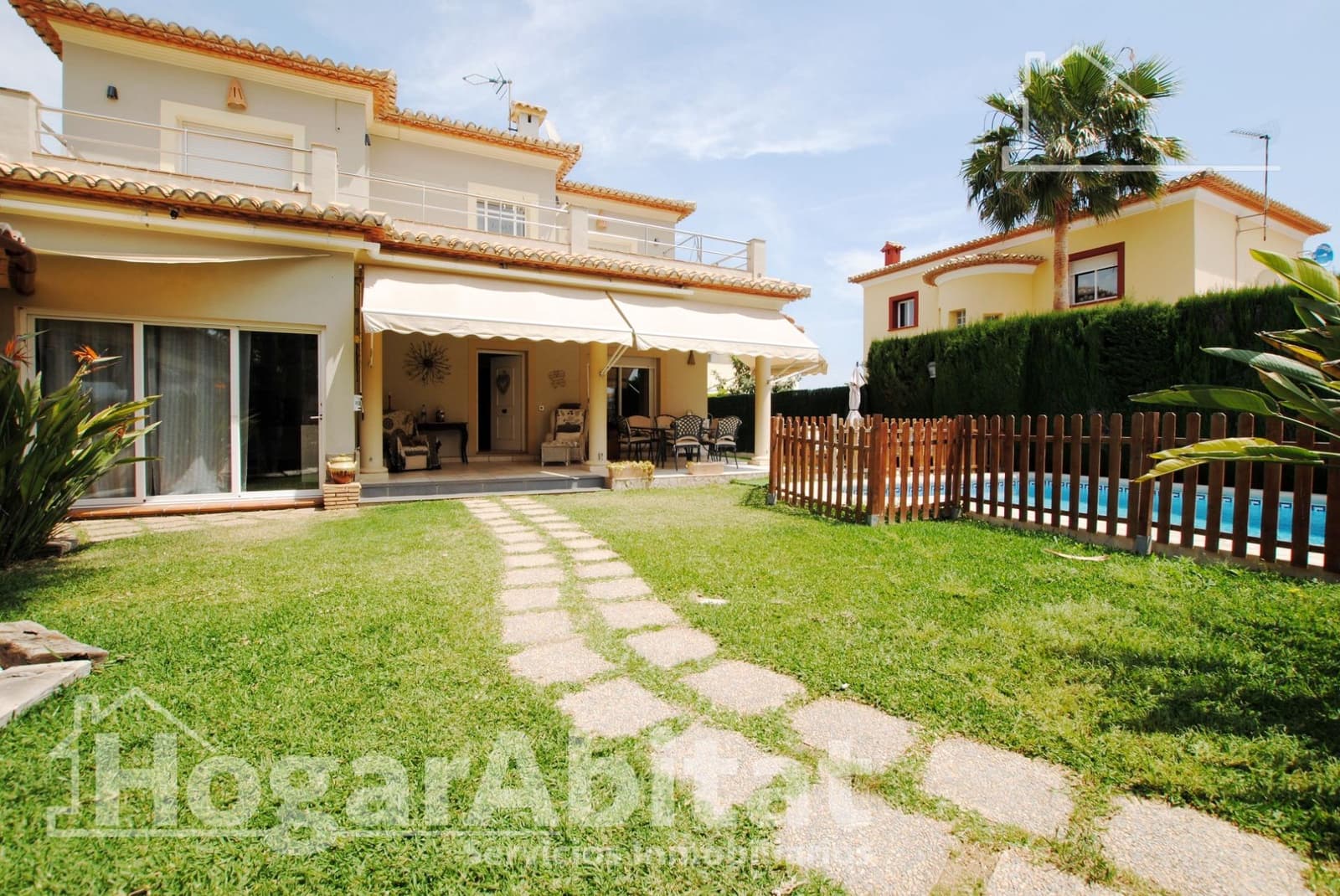 5 Zimmer Villa zu verkaufen in Els Poblets mit Pool Garage - 684.000 € (Ref: 9422516)