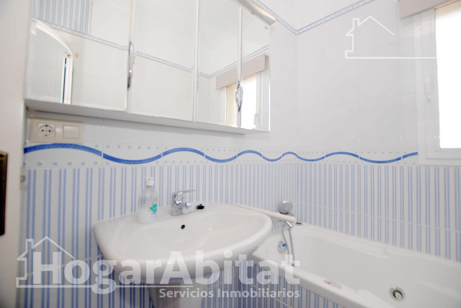 5 Zimmer Villa zu verkaufen in Els Poblets mit Pool Garage - 684.000 € (Ref: 9422516)