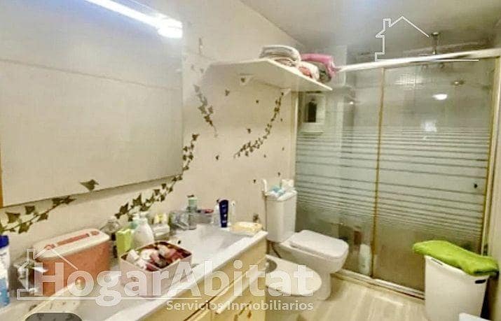 4 bedroom Flat for sale in Benicassim with garage - € 259,000 (Ref: 9422519)