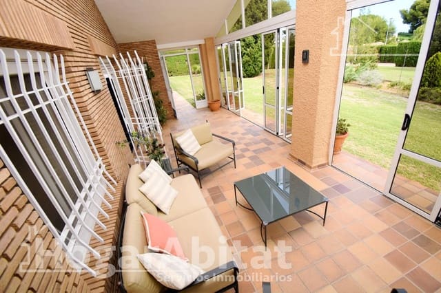 5 slaapkamer Villa te koop in Benicàssim met zwembad garage - € 850.000 (Ref: 9422520)