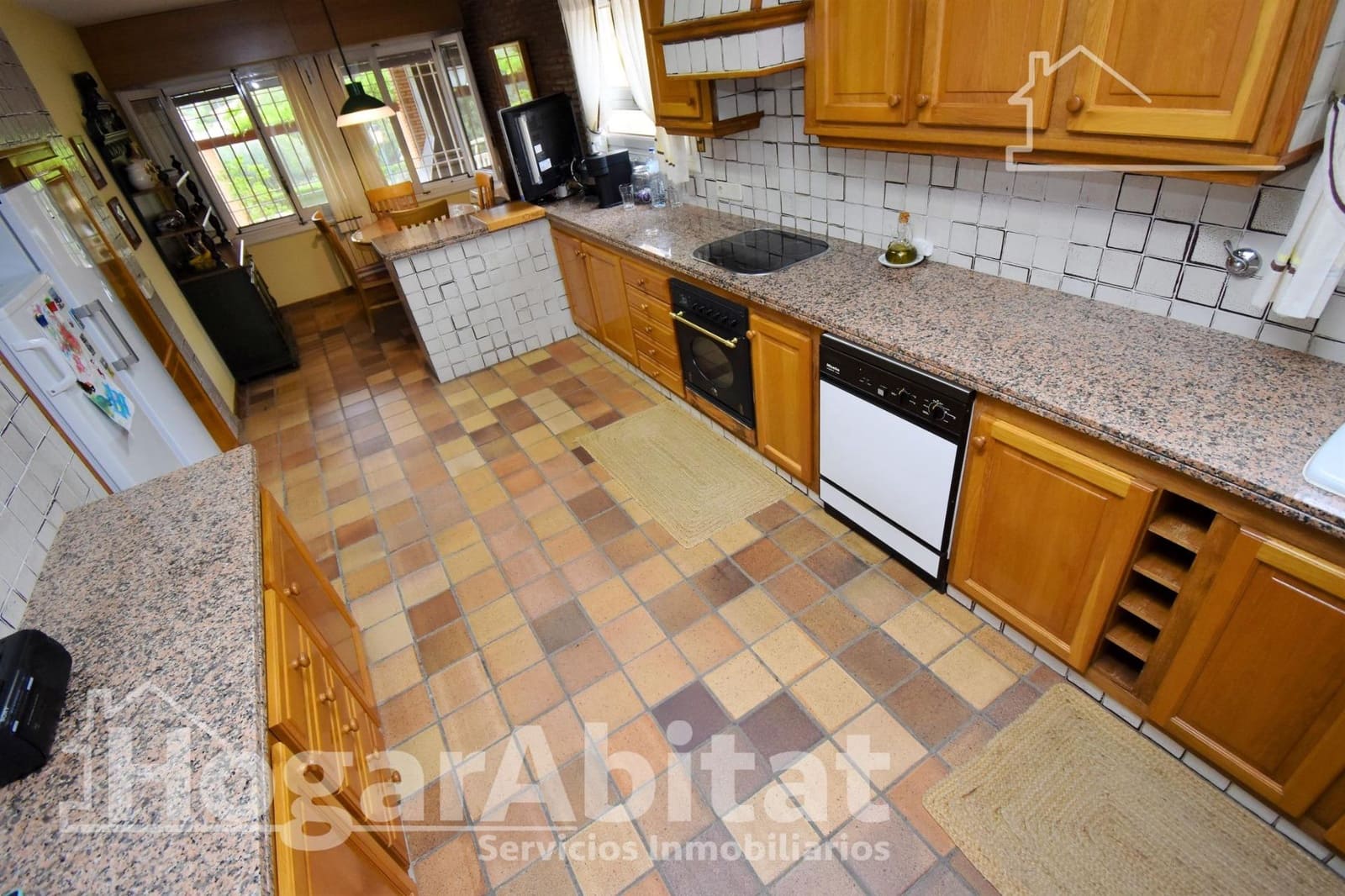 5 soveværelse Villa til salg i Benicassim med swimmingpool garage - € 850.000 (Ref: 9422520)