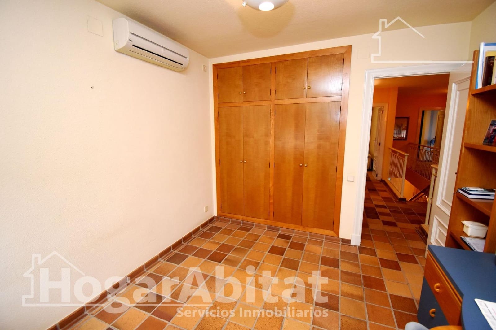 5 soveværelse Villa til salg i Benicassim med swimmingpool garage - € 850.000 (Ref: 9422520)