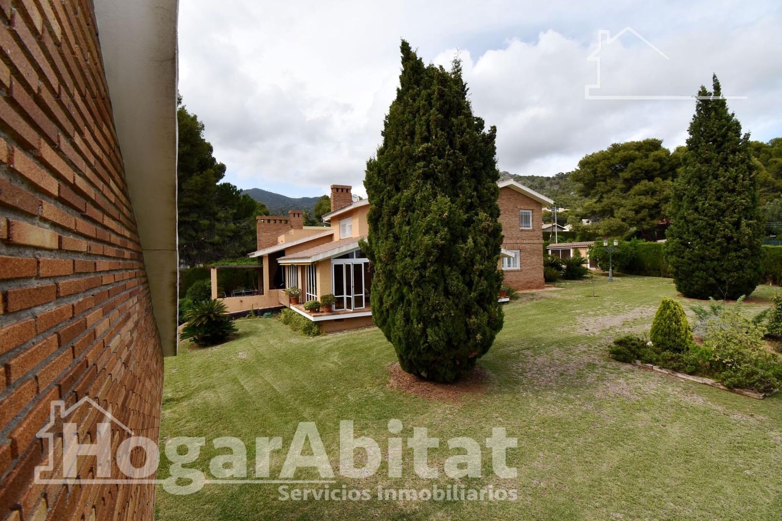 5 soveværelse Villa til salg i Benicassim med swimmingpool garage - € 850.000 (Ref: 9422520)