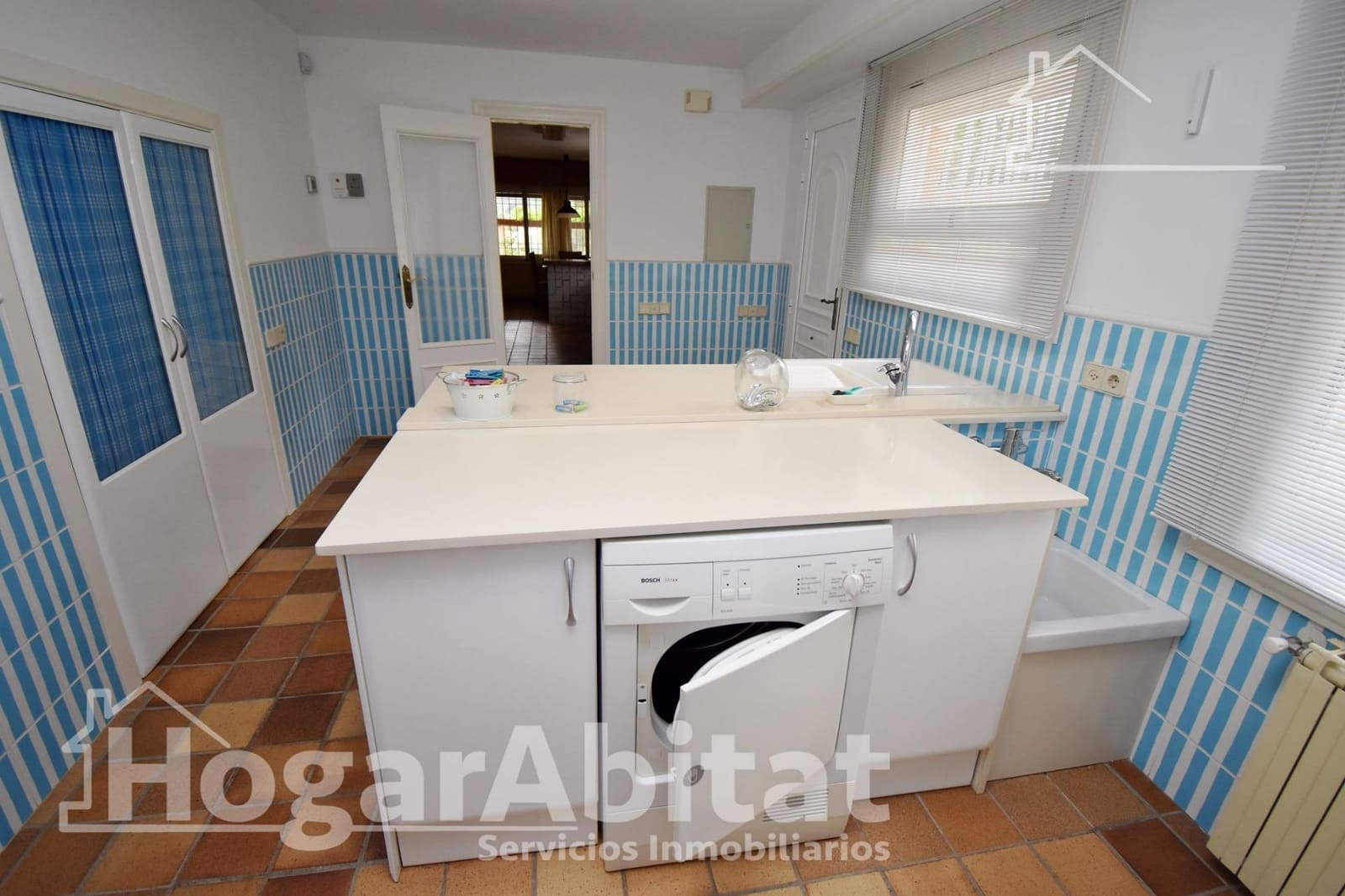 5 soveværelse Villa til salg i Benicassim med swimmingpool garage - € 850.000 (Ref: 9422520)