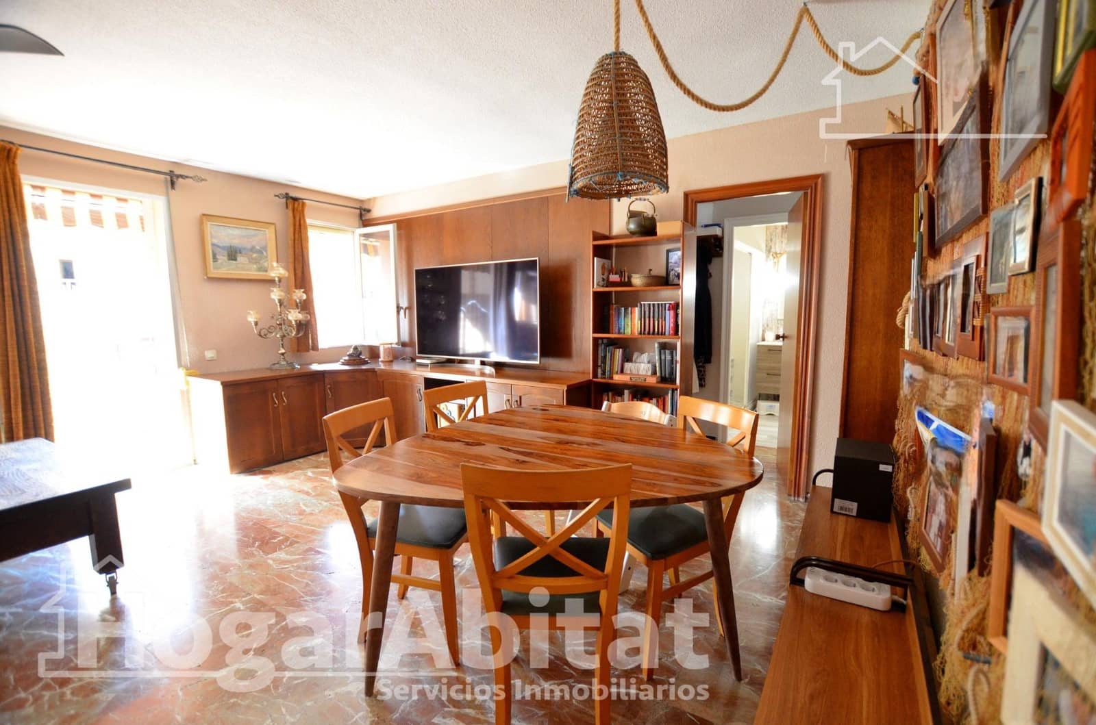 4 bedroom Flat for sale in Alicante / Alacant city with garage - € 435,000 (Ref: 9422525)