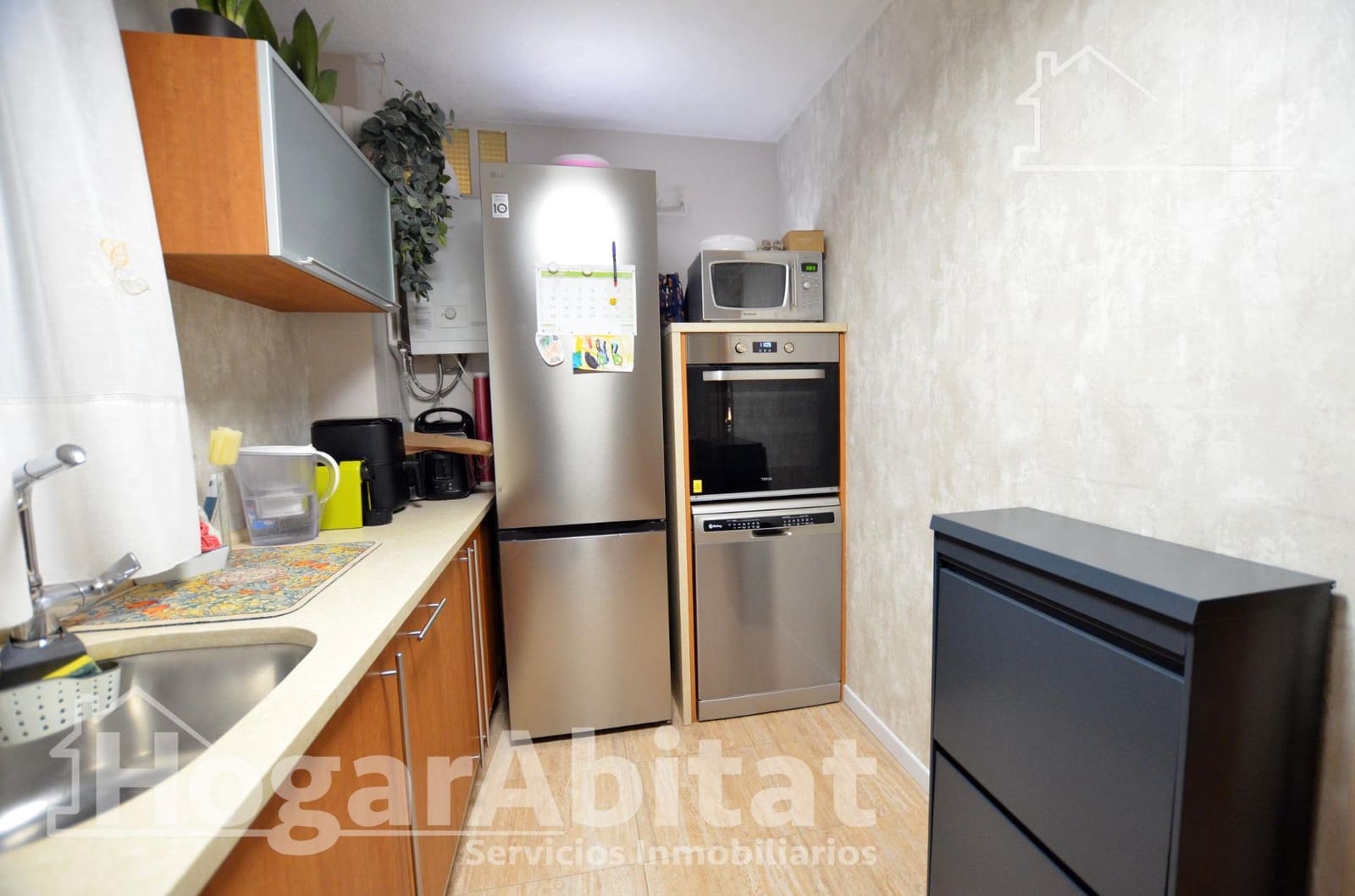 4 bedroom Flat for sale in Alicante / Alacant city with garage - € 435,000 (Ref: 9422525)