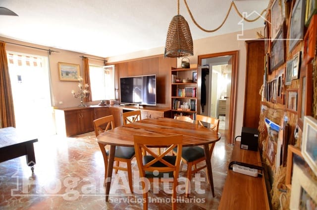 4 bedroom Flat for sale in Alicante / Alacant city with garage - € 435,000 (Ref: 9422525)
