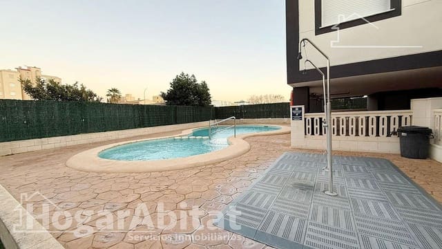 3 bedroom Flat for sale in Piles with pool garage - € 220,000 (Ref: 9422527)
