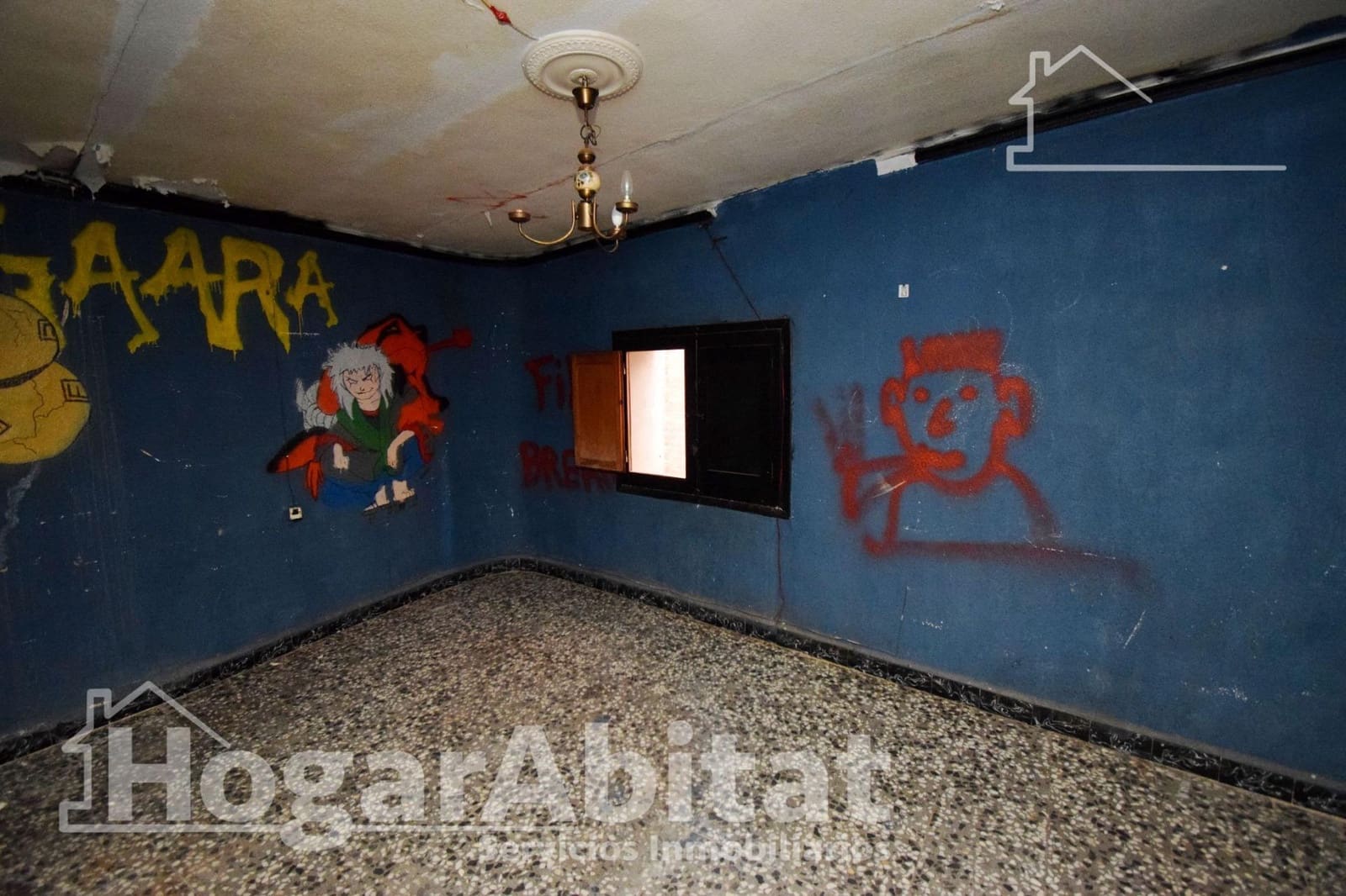 6 bedroom Townhouse for sale in L'Alcora - € 75,000 (Ref: 9422533)