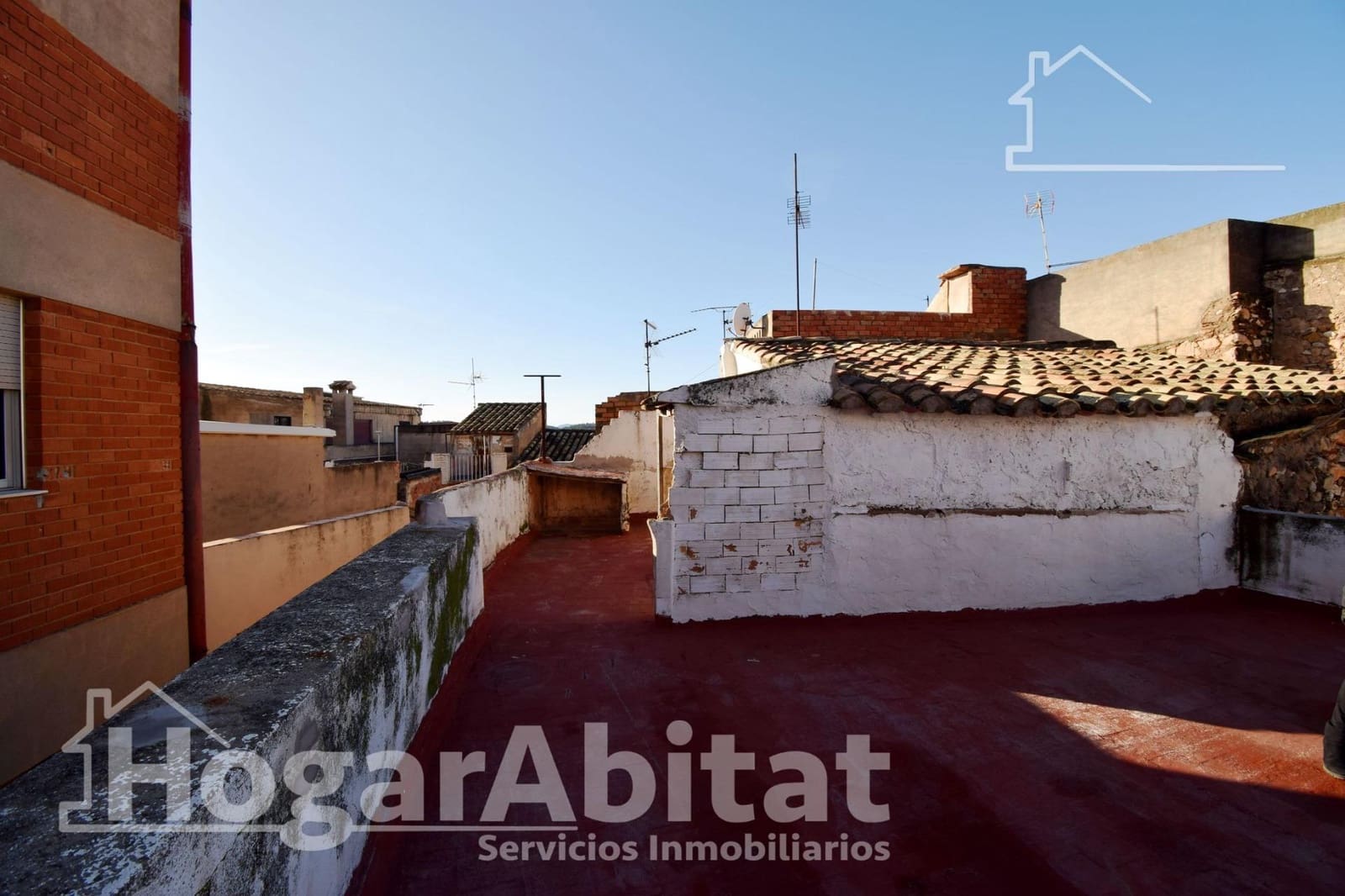 6 bedroom Townhouse for sale in L'Alcora - € 75,000 (Ref: 9422533)