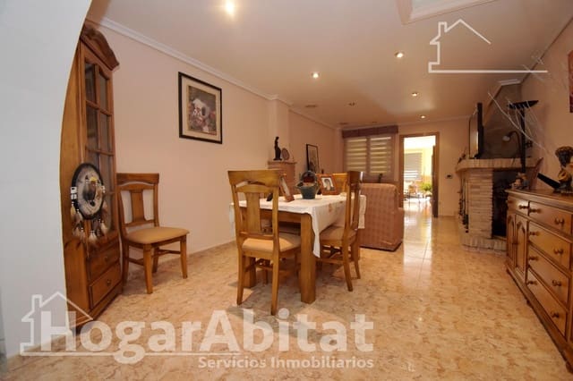 4 bedroom Townhouse for sale in Almassora / Almazora - € 135,000 (Ref: 9422534)