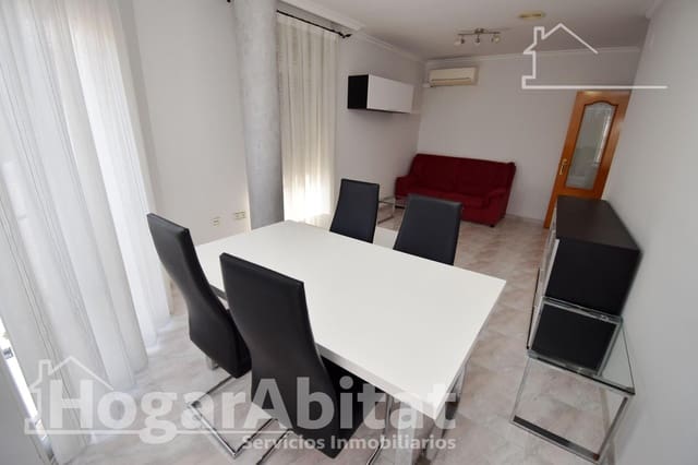 6 bedroom Townhouse for sale in Vila-real with garage - € 325,000 (Ref: 9422535)