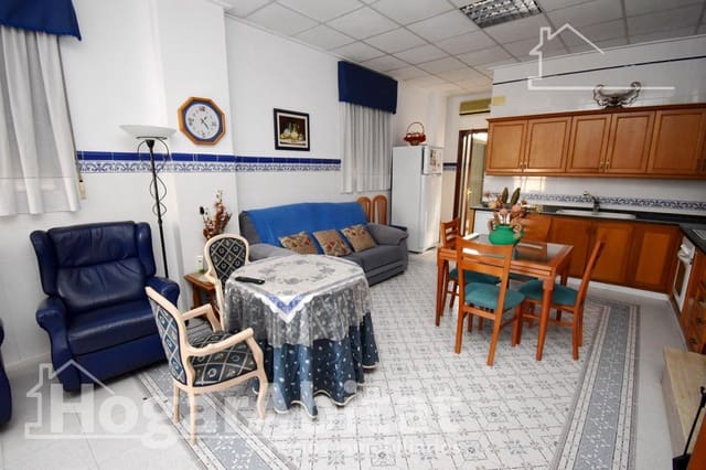 6 bedroom Townhouse for sale in Vila-real with garage - € 325,000 (Ref: 9422535)