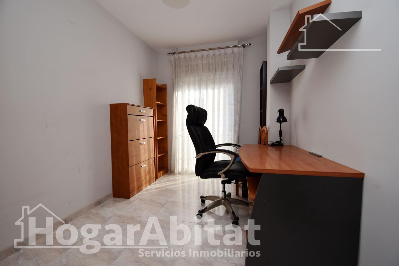 6 bedroom Townhouse for sale in Vila-real with garage - € 325,000 (Ref: 9422535)