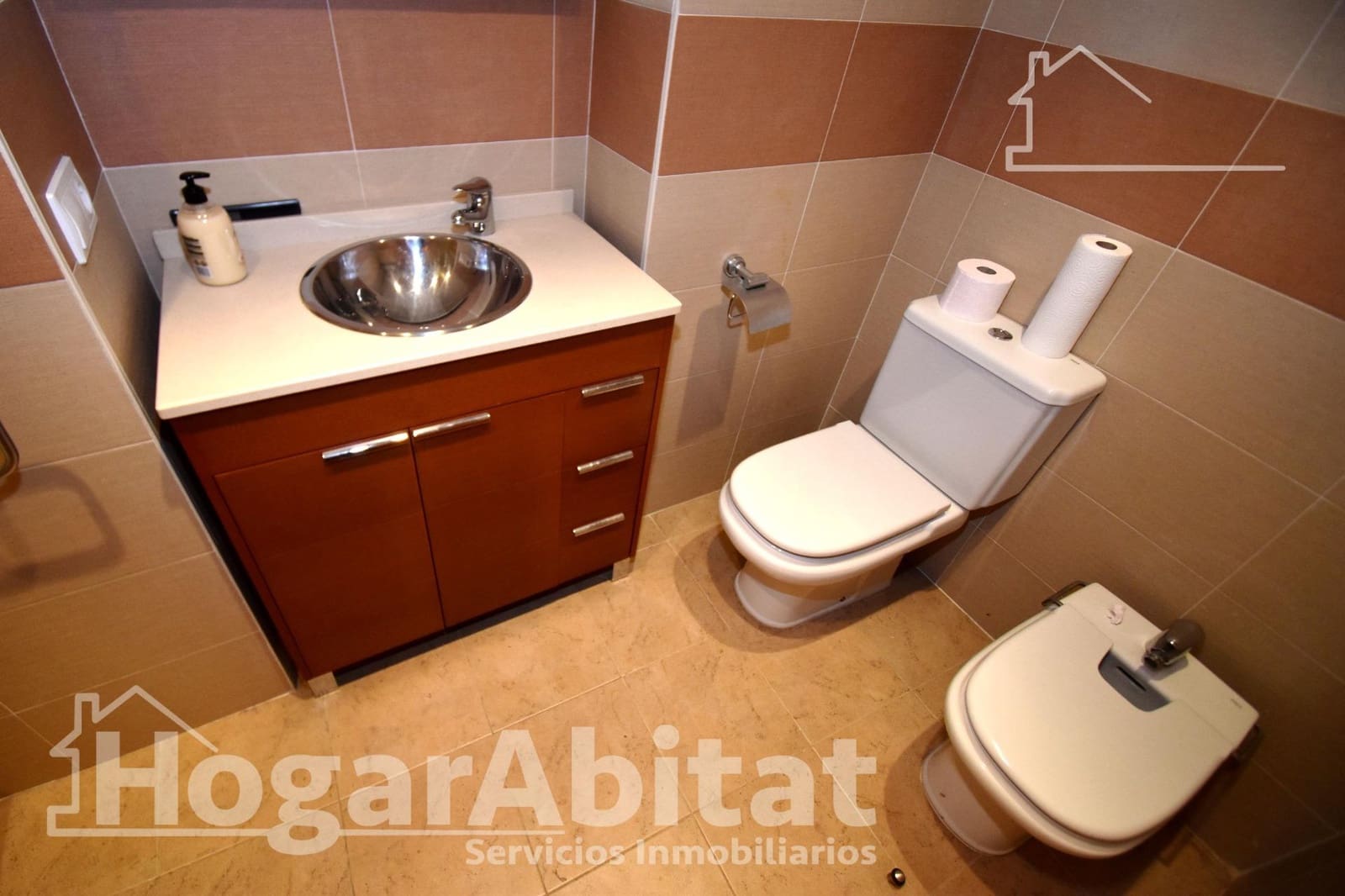 3 bedroom Flat for sale in Castello de la Plana with pool garage - € 305,000 (Ref: 9427266)