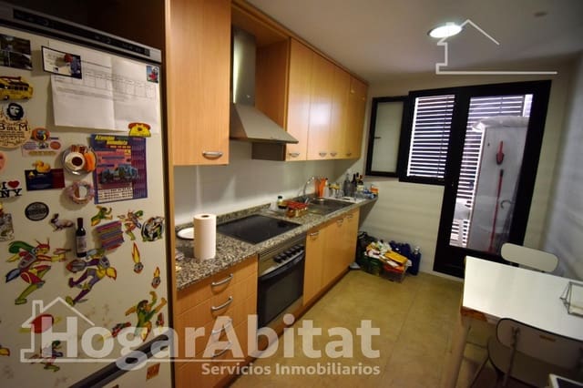3 bedroom Flat for sale in Castelló de la Plana with pool garage - € 305,000 (Ref: 9427266)