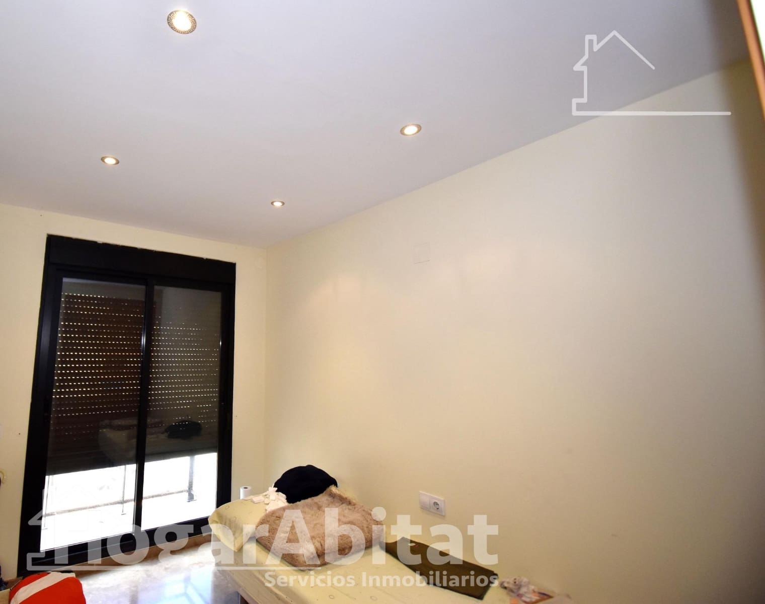 3 bedroom Flat for sale in Castello de la Plana with pool garage - € 305,000 (Ref: 9427266)