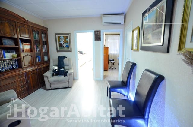 6 quarto Apartamento para venda em Carolinas Bajas, Alicante cidade com garagem - 315 000 € (Ref: 9427268)