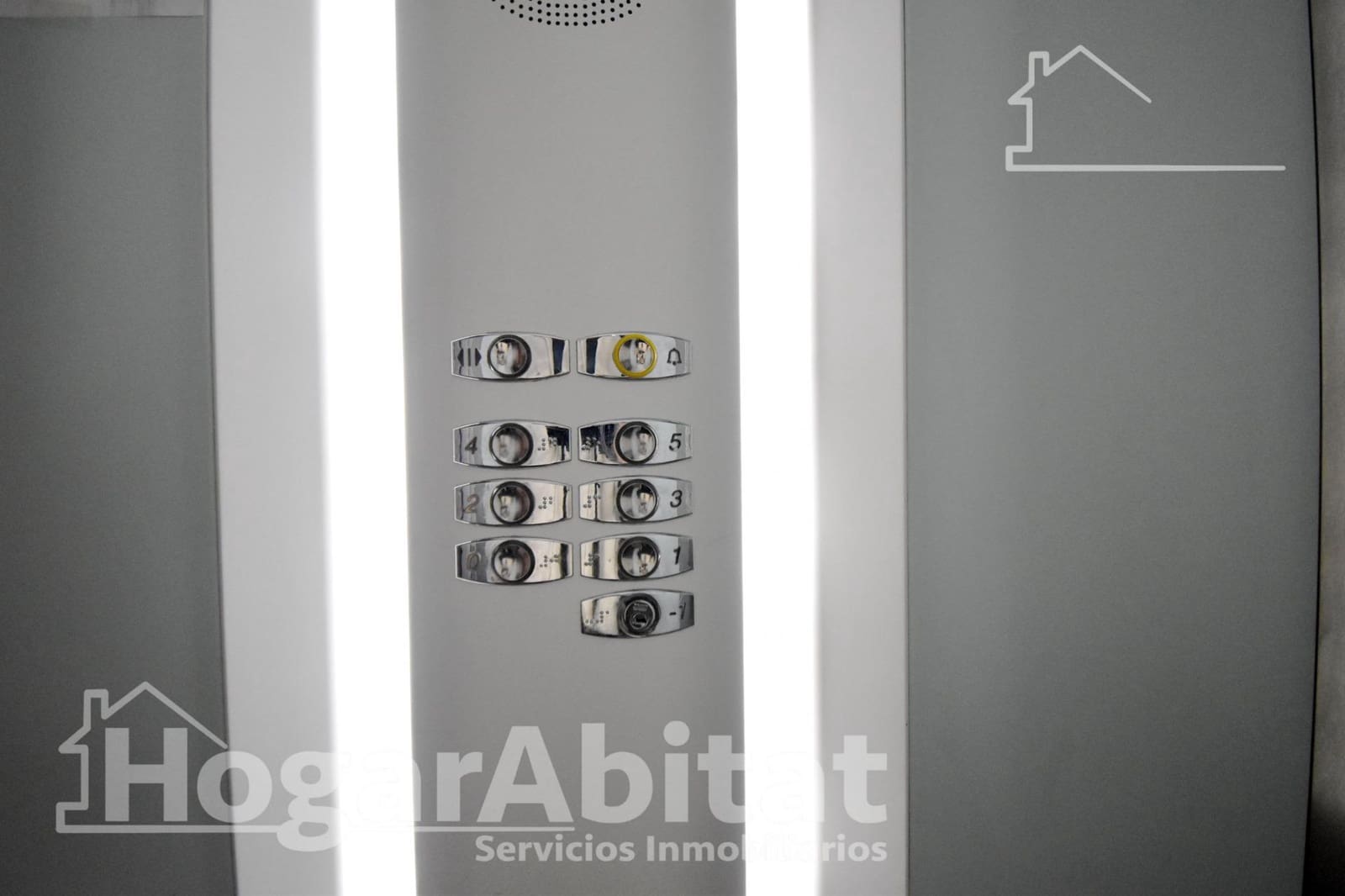 3 sovrum Lägenhet till salu i Oliva med garage - 155 000 € (Ref: 9427271)