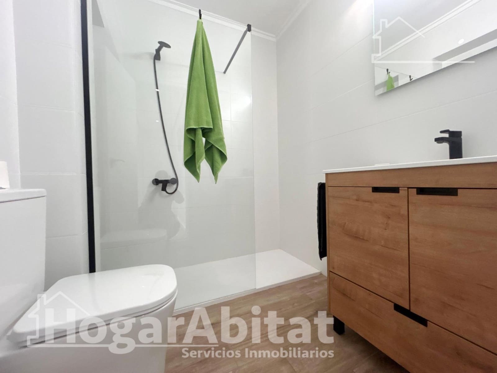 4 bedroom Flat for sale in Sagunto / Sagunt - € 160,000 (Ref: 9427273)