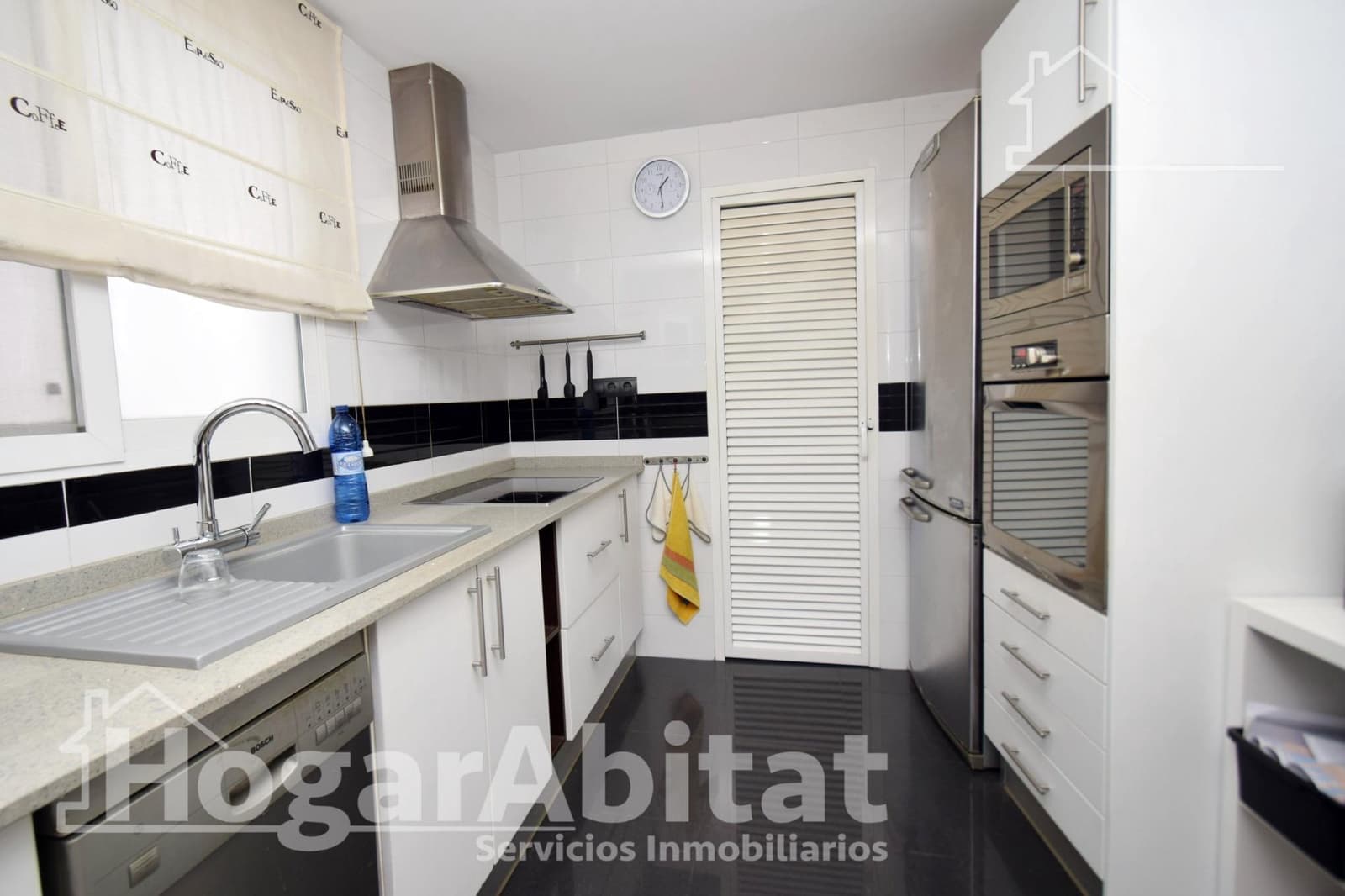 4 soveværelse Lejlighed til salg i Paterna - € 235.000 (Ref: 9427276)