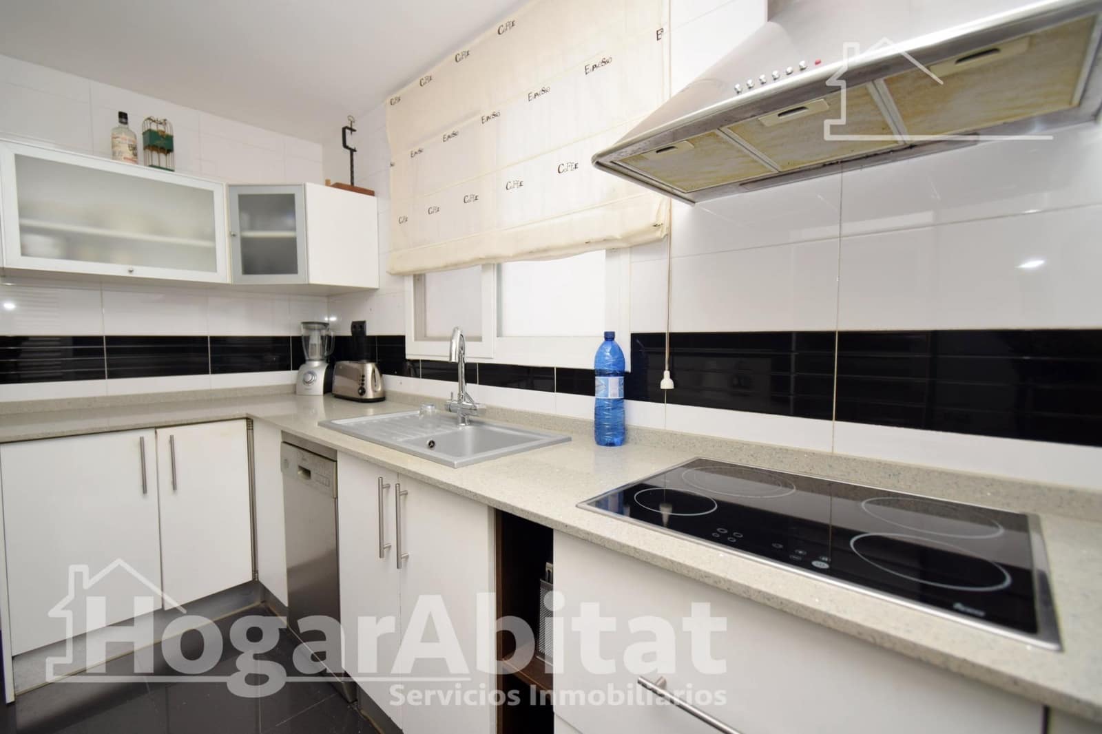 4 soveværelse Lejlighed til salg i Paterna - € 235.000 (Ref: 9427276)