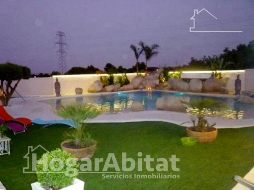 3 soverom Villa til salgs i Torrent med svømmebasseng garasje - € 900 000 (Ref: 9427277)