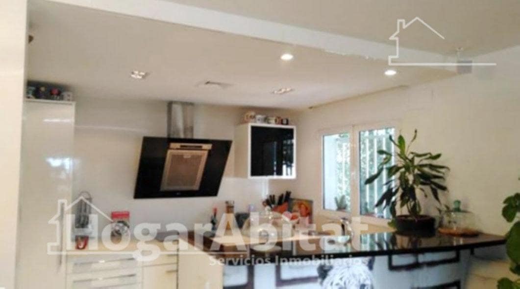 3 soverom Villa til salgs i Torrent med svømmebasseng garasje - € 900 000 (Ref: 9427277)