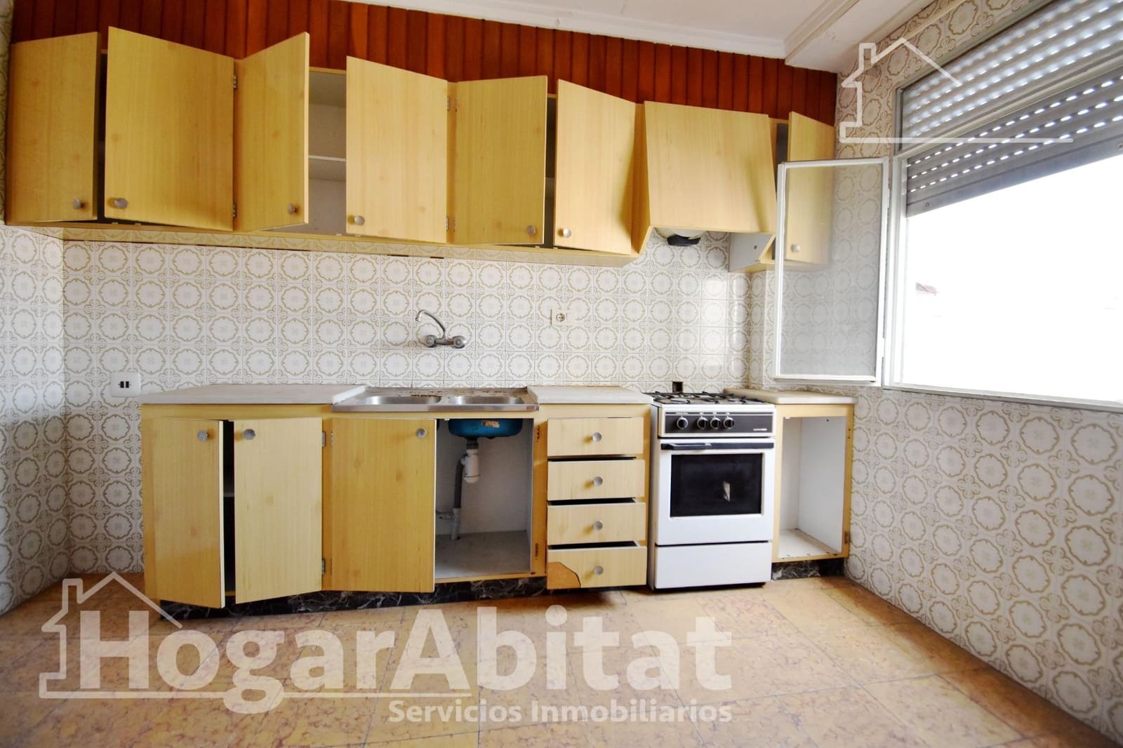 12 soverom Hus til salgs i Almoines - € 160 000 (Ref: 9427281)