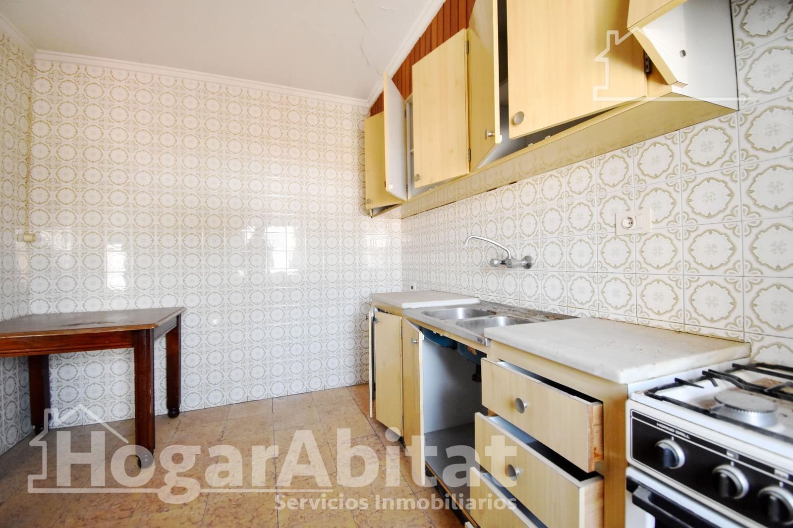 12 soverom Hus til salgs i Almoines - € 160 000 (Ref: 9427281)