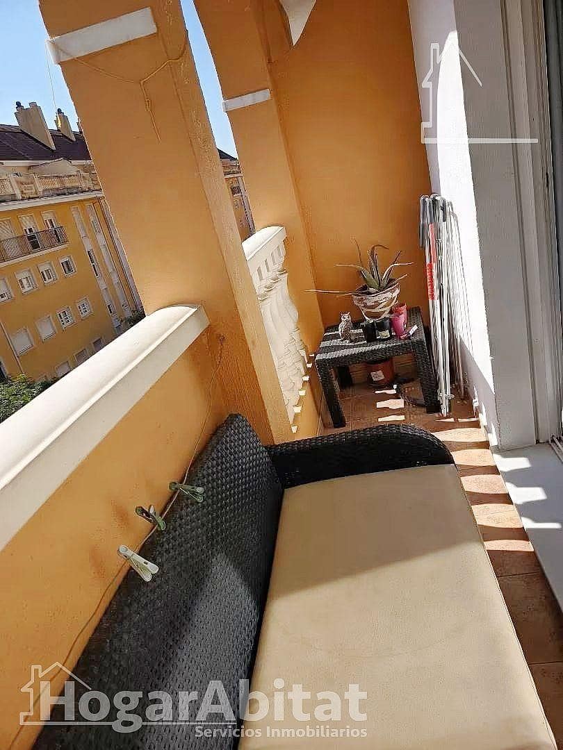 Piso de 3 habitaciones en Dénia en venta - 275.000 € (Ref: 9431100)