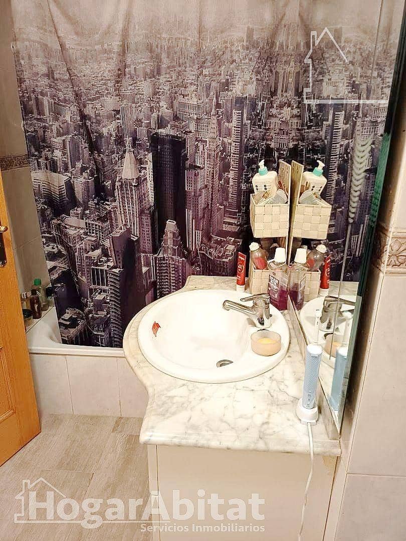 Piso de 3 habitaciones en Dénia en venta - 275.000 € (Ref: 9431100)