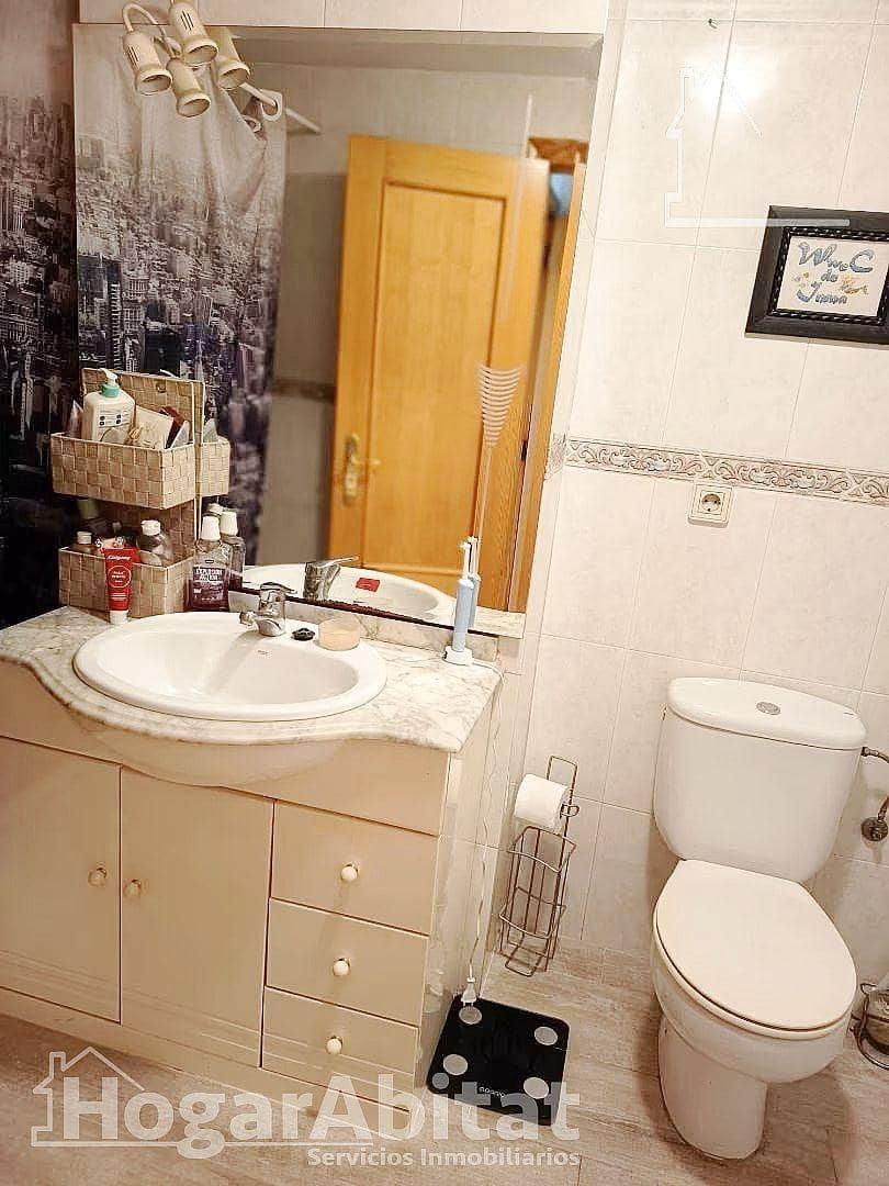 Piso de 3 habitaciones en Dénia en venta - 275.000 € (Ref: 9431100)