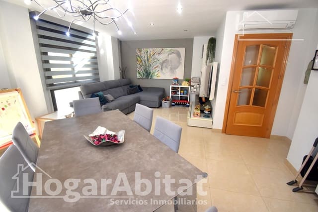 3 bedroom Terraced Villa for sale in Castelló de la Plana with garage - € 297,000 (Ref: 9431105)