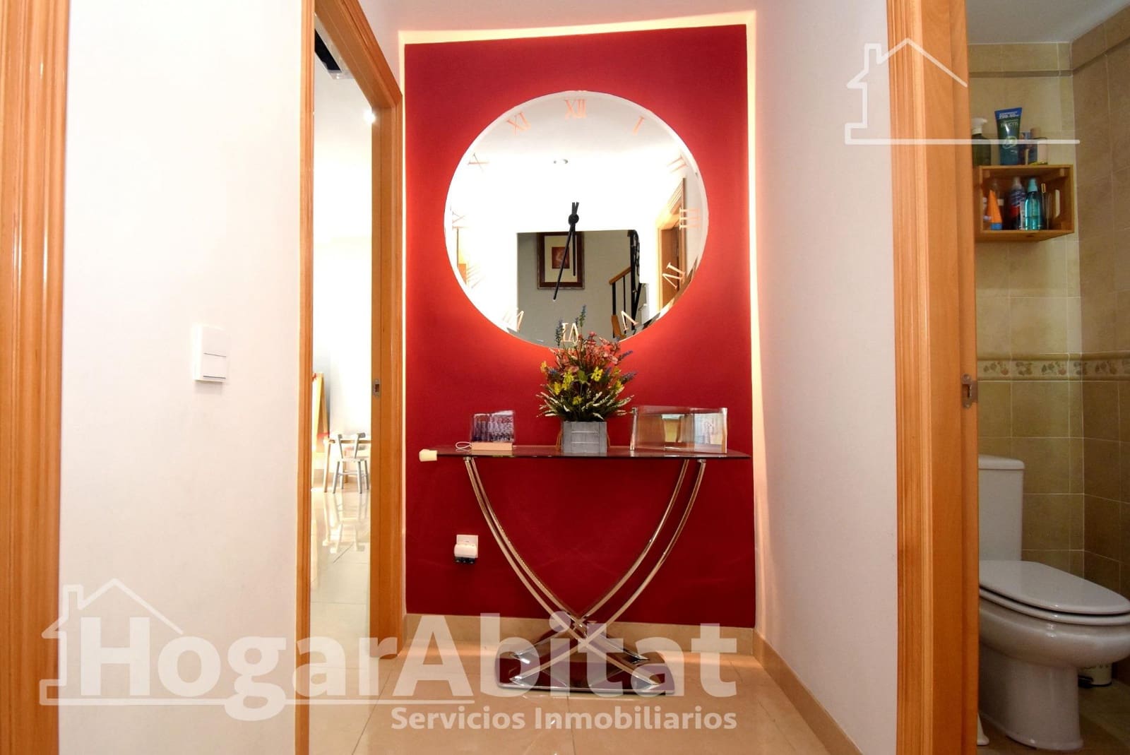 3 makuuhuone Rivitalo myytävänä paikassa Castello de la Plana mukana 
autotalli - 297 000 € (Ref: 9431105)