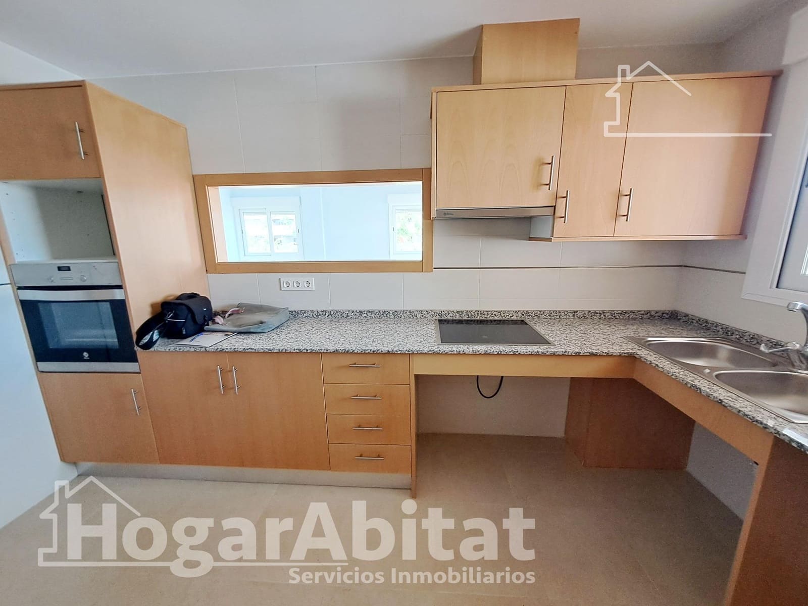 3 makuuhuone Huoneisto myytävänä paikassa Oropesa  mukana uima-altaan 
autotalli - 262 000 € (Ref: 9431107)