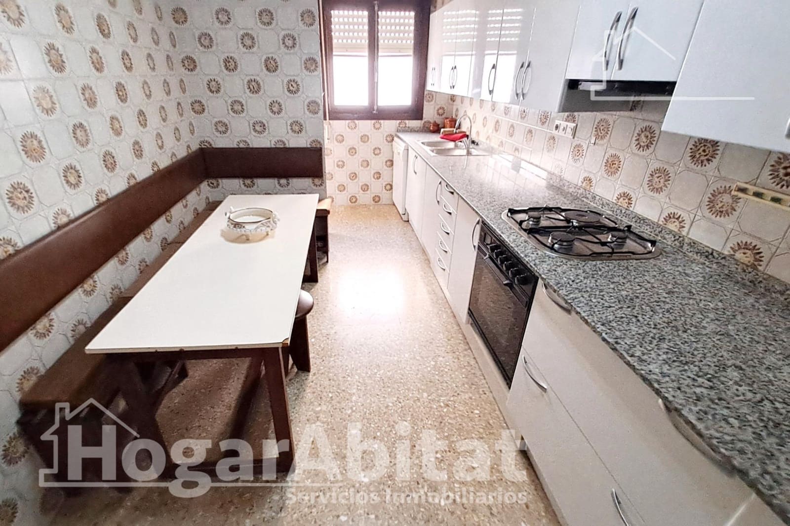 4 bedroom Flat for sale in Castello de la Plana - € 199,500 (Ref: 9431109)