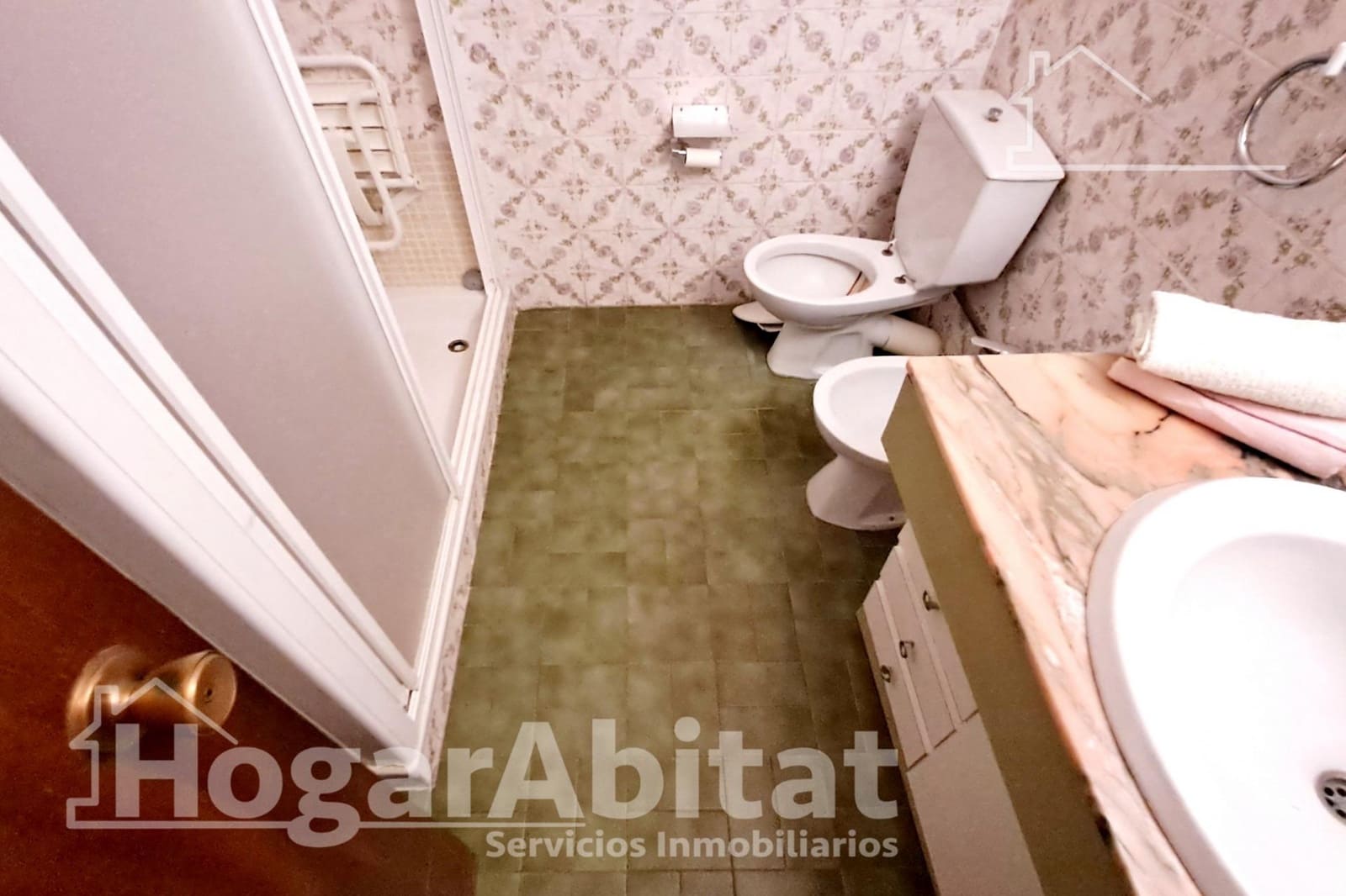 4 bedroom Flat for sale in Castello de la Plana - € 199,500 (Ref: 9431109)