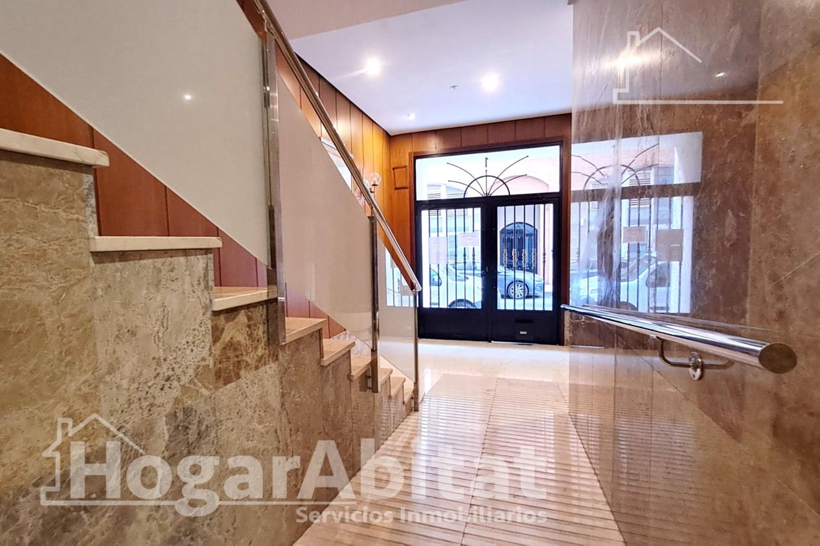 4 bedroom Flat for sale in Castello de la Plana - € 199,500 (Ref: 9431109)