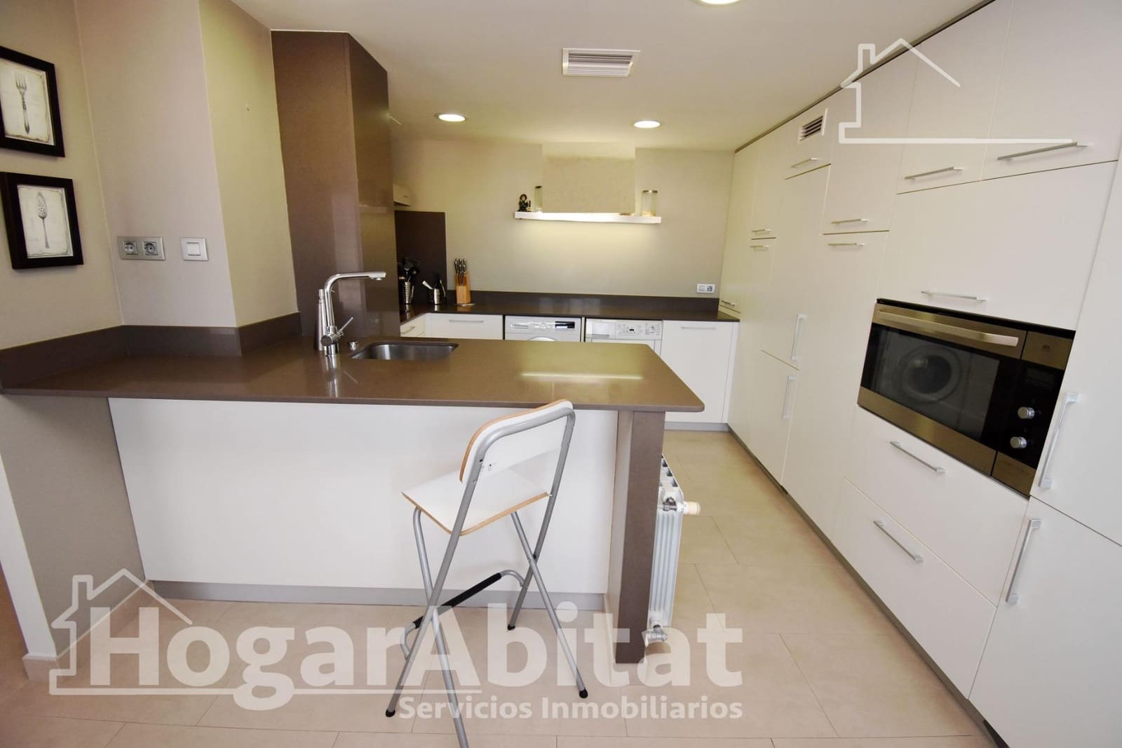 3 bedroom Flat for sale in Burriana / Borriana with garage - € 280,000 (Ref: 9431114)