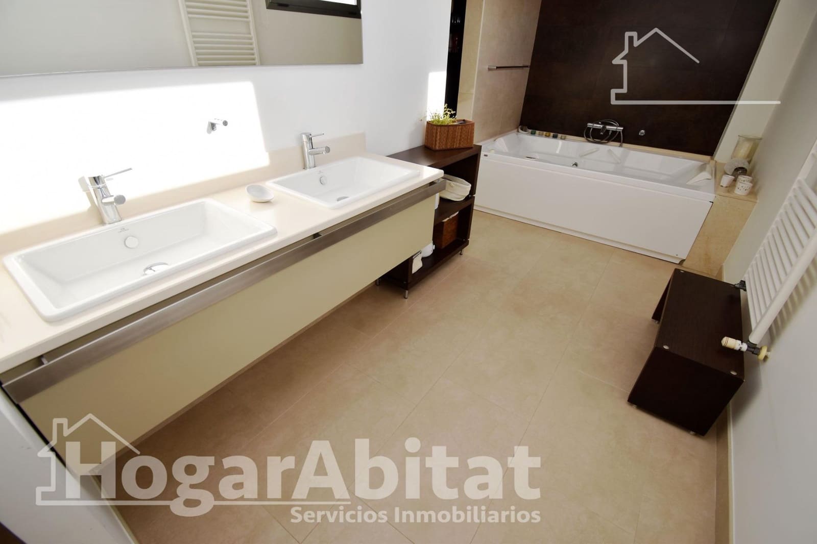 3 bedroom Flat for sale in Burriana / Borriana with garage - € 280,000 (Ref: 9431114)