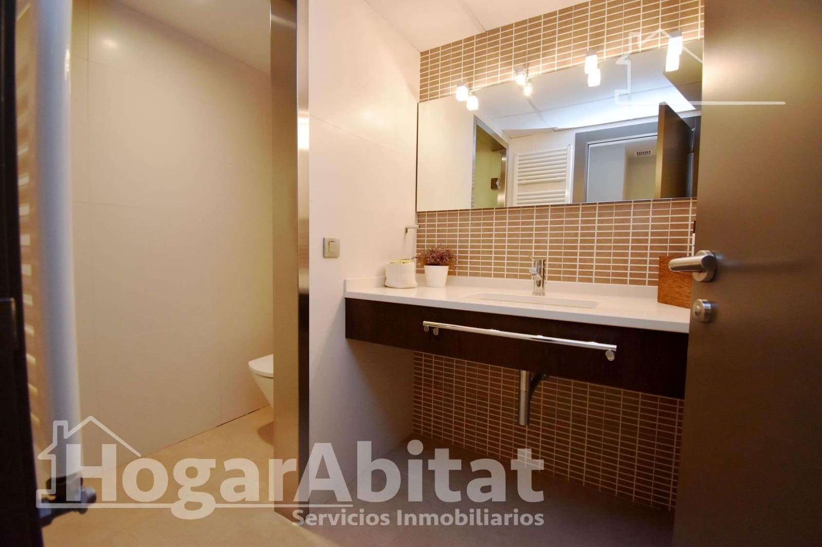 3 bedroom Flat for sale in Burriana / Borriana with garage - € 280,000 (Ref: 9431114)
