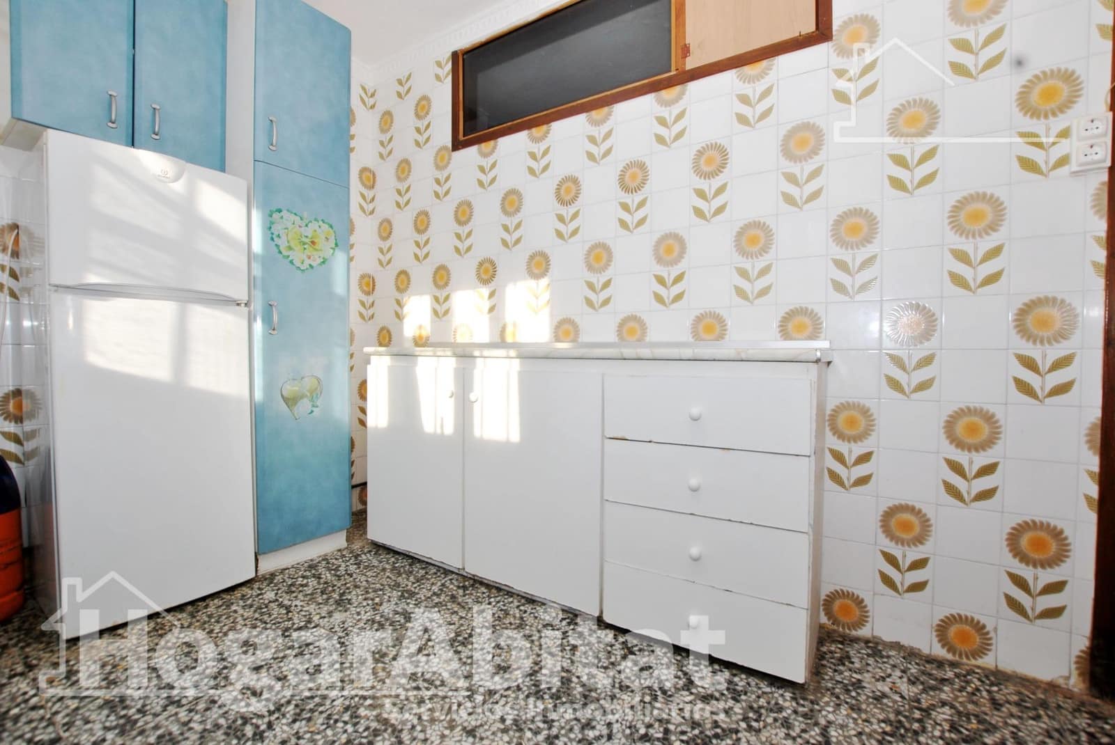 Piso de 3 habitaciones en Dénia en venta - 155.000 € (Ref: 9431115)