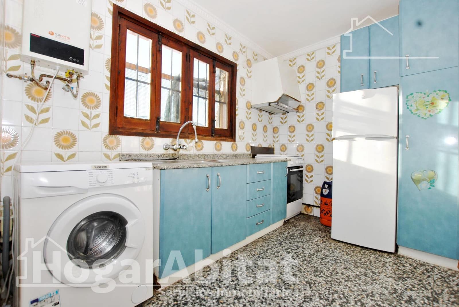 Piso de 3 habitaciones en Dénia en venta - 155.000 € (Ref: 9431115)