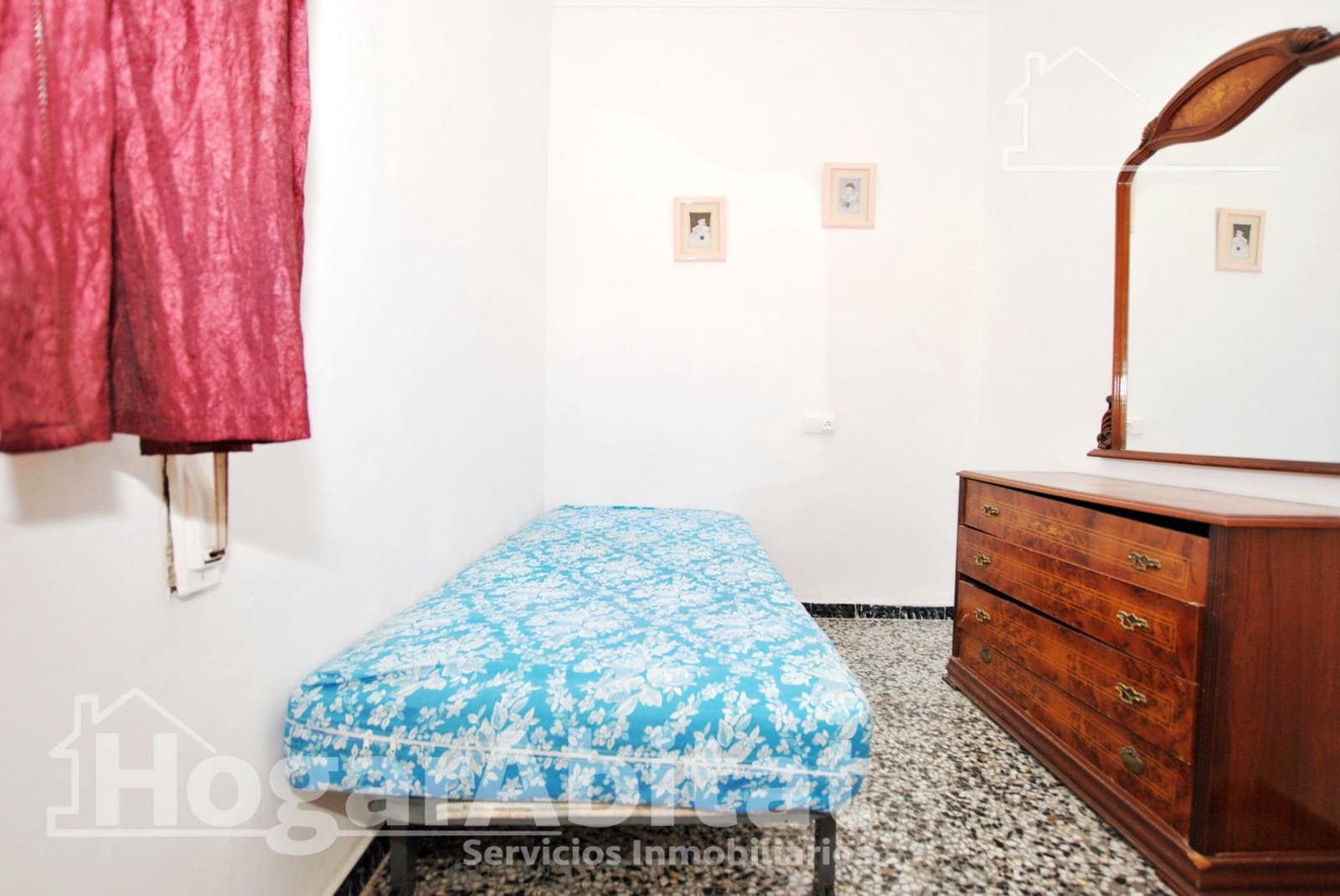 Piso de 3 habitaciones en Dénia en venta - 155.000 € (Ref: 9431115)