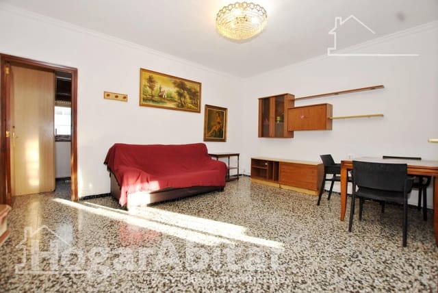 Piso de 3 habitaciones en Dénia en venta - 155.000 € (Ref: 9431115)