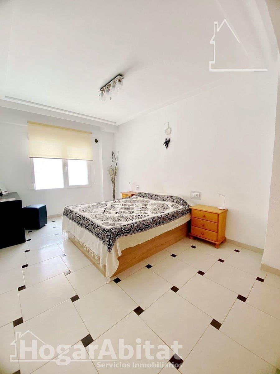 Piso de 3 habitaciones en Dénia en venta - 185.990 € (Ref: 9431116)