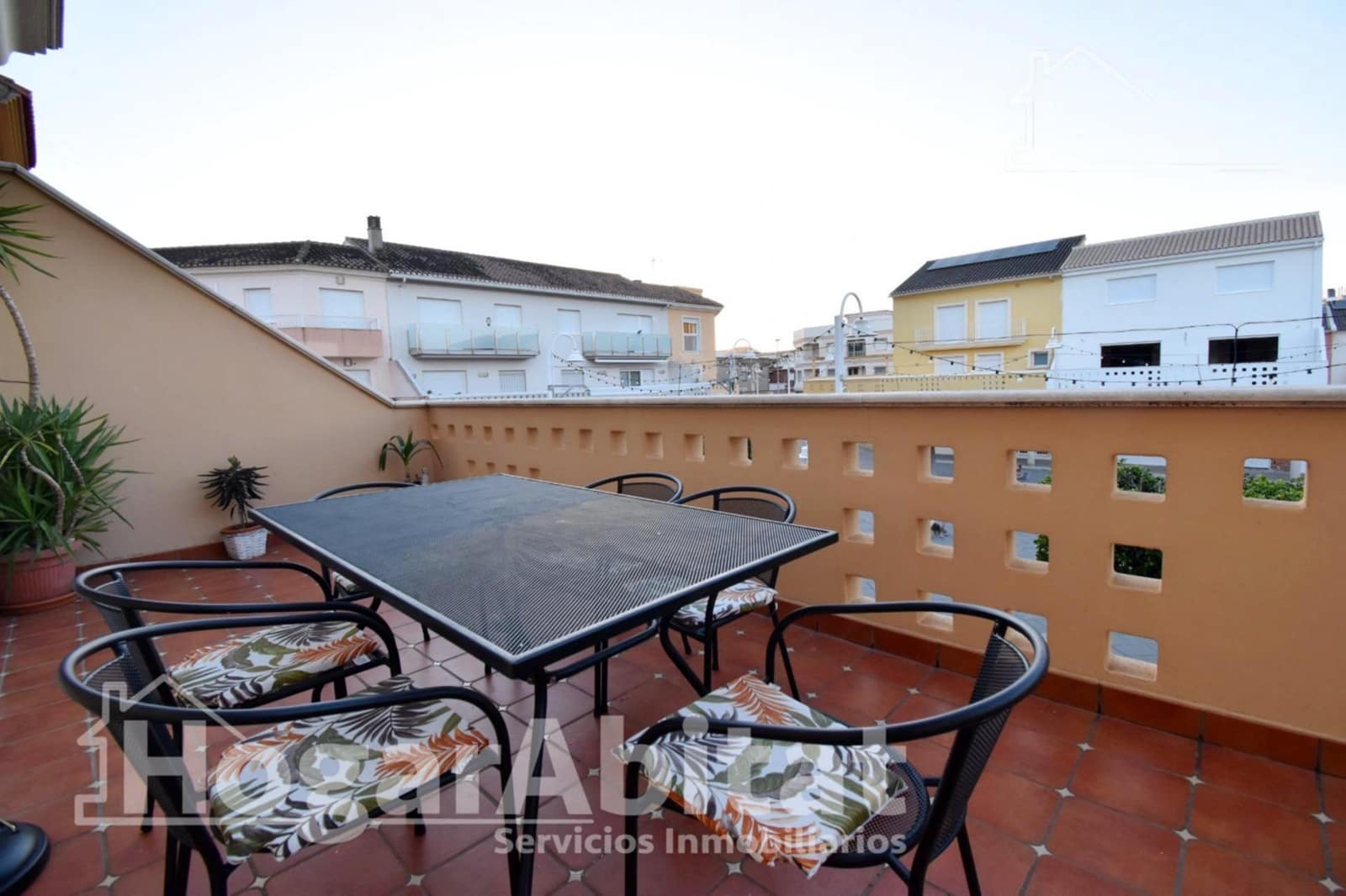 6 makuuhuone Omakotitalo myytävänä paikassa Almoines mukana 
autotalli - 520 000 € (Ref: 9431119)