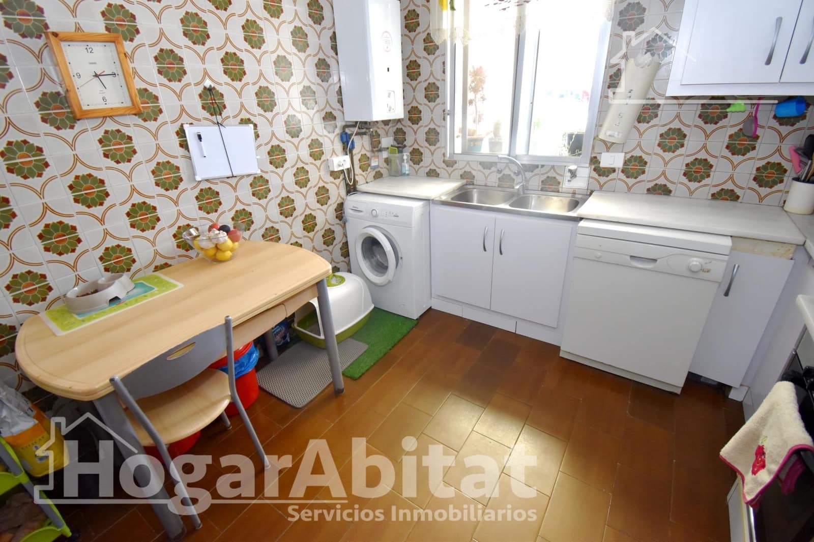 Casa de 7 habitaciones en Oropesa  en venta - 147.500 € (Ref: 9431120)