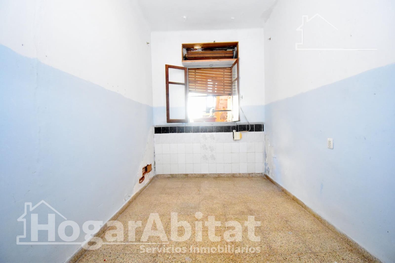 Casa de 7 habitaciones en Oropesa  en venta - 147.500 € (Ref: 9431120)